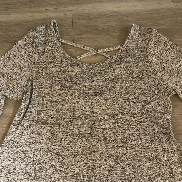 Olivia Rae grey flared tunic with criss cross open back sized medium - Picture 2 of 8